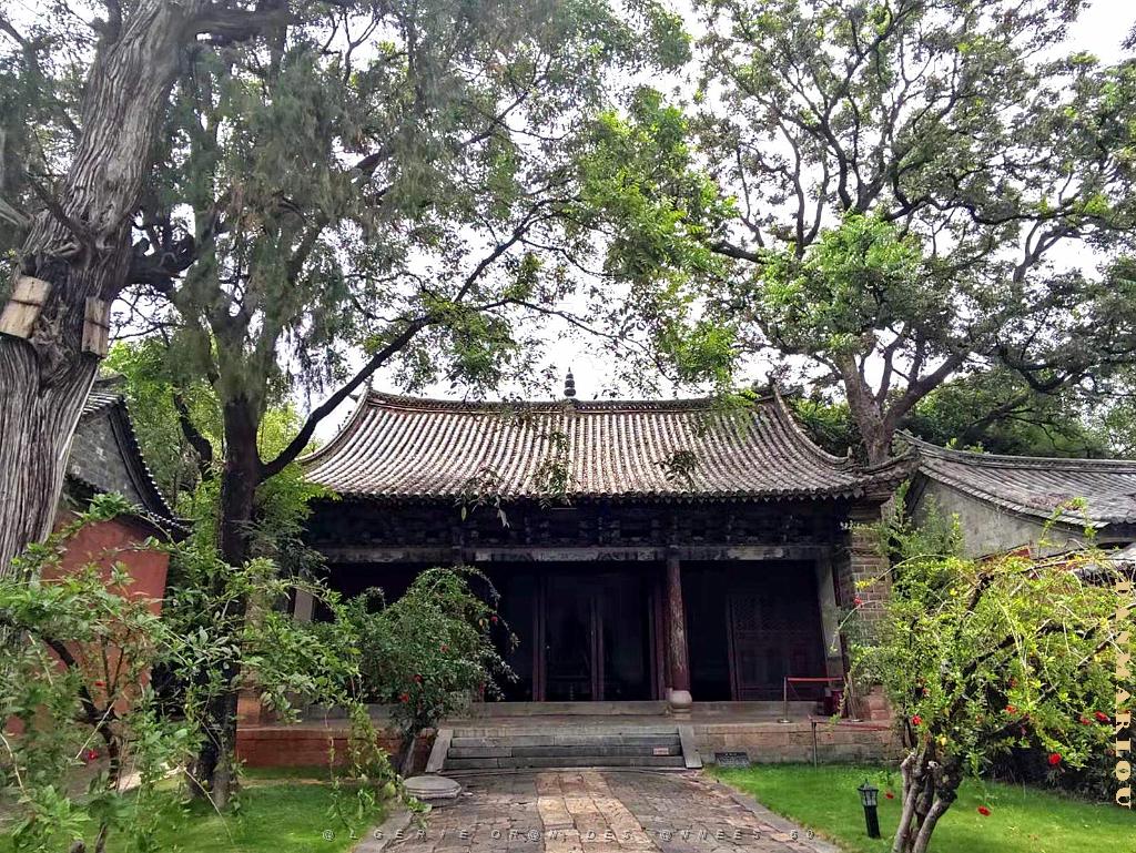 JIUNSHUI TEMPLE DE CONFUCIUS (84).jpg